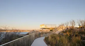Stunning Beachfront penthouse-Beach District Views - Image 5