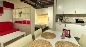 Niki O. Apartments - Image 3