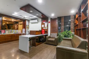 Super OYO Capital O Sri Capital Residency - Image 2