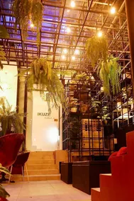Blu Cabin Ari Stylish Gay Poshtel - Image 5