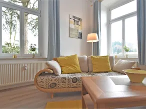 Large apartment in a villa with garden in Borstendorf - Image 4