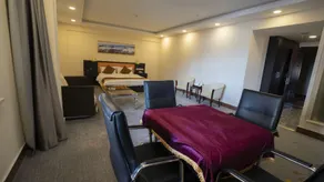 Deli Holiday Hotel - Image 5