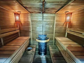 Comfort Homey Studio with Fresh Mountain Air by Cherisia's Hideaway - Image 5