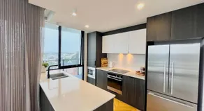 Harbour Towers Apartments, Free Parking & Tram Access - Hello Newcastle Accommodations - Image 4