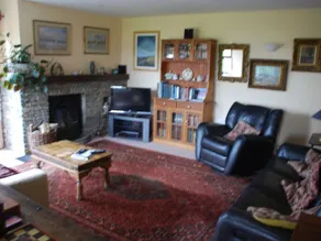 Carbery Cottage Guest Lodge - Image 5