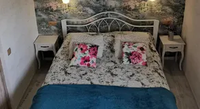 Old Town Apartments - Image 2