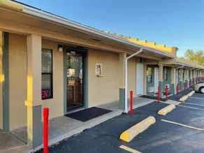 Executive Inn of Purcell - Image 5