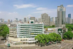 Hanting Premium Hotel Ningbo Xingning Qiaoxi Metro Station - Image 4