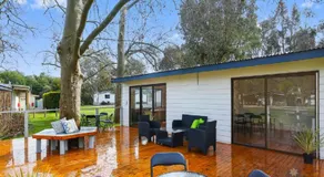Yea Riverside Caravan Park - Image 5