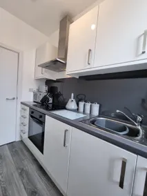23 Woodhouse - Image 3