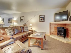 Eagle Fire Lodge & Cabins - Image 5
