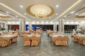 Longyuan Hotel - Image 2