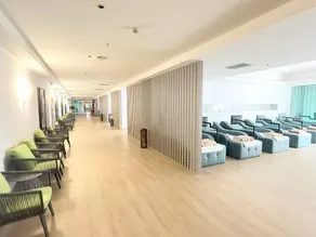 Bailu Hotspring Hotel - Image 5