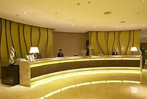 Zhehai Grand Hotel - Image 4