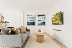 Chic Studio with a Pool and Moments from Shop - Image 2