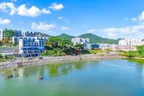 Tongyeong By the Sea Spa Pension - Image 4