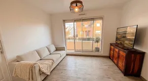 Maison pour 8 personnes avec jardin et à côté Gare RER C & Paris - Image 2