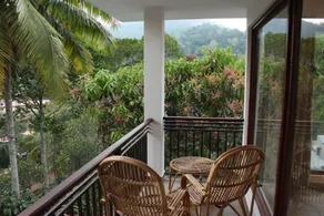 Coffee And Pepper Plantation Villa - Image 4