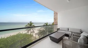 4-Bedroom Beachfront Apartment - Image 4