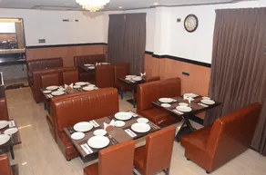 Staylite Suites - Image 4