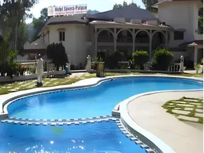 Hotel Savera Palace - Image 2