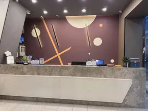 IU Hotels· Wuhan Jianghan Road Metro Station - Image 2
