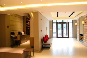 Home Inn Plus Beijing Wukesong - Image 3