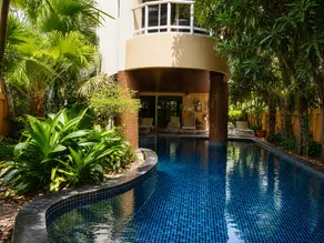 Nova Gold Hotel Pattaya - Image 4