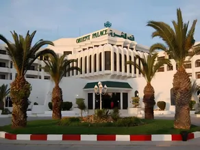 Hotel Orient Palace - Image 2