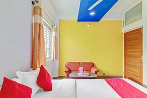 OYO 48950 Vaishali Residency - Image 5