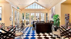 Kurrajong House - Image 2