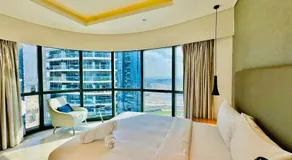 Luxe 3BR , Paramount by DAMAC, Excellent Pool - Image 2