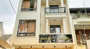Rinny Hotel - Image 3