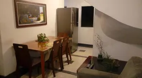 Minha Casa, Seu Hostel - Image 3