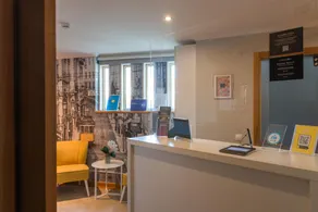 Famous Crows Guest House - Image 4