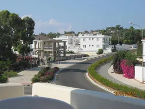 Sunny Holiday Apartments - Image 4