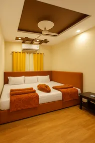 Hotel Shri Niwas - Image 2
