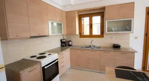 Bay View Apartments - Image 4