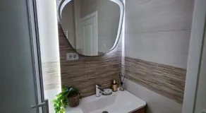 Luxury Central Studio - Image 4