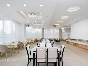 Vienna Classic Hotel Guangdong Xinxing Yanjiang South - Image 3
