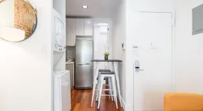 24-10 Studio in Prime Gramercy WD in Unit - Image 4