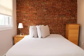 Maverick Suites at 402 Columbus Ave - Image 5