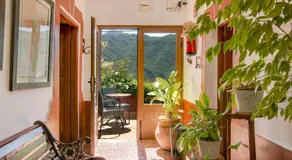 Maison de vacances \"Casa Rural Serafín\" avec vue sur les montagnes, connexion Wi-Fi et terrasse - Image 4