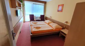Hotel Poprad - Image 2
