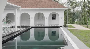 Stayvista at Mudra Manor 4BR - Coffee Estate Comp Breakfast Big Heated Pool - Image 2