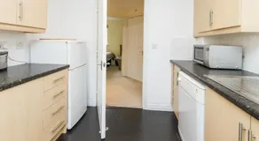 Sawadee Apartments - Image 4