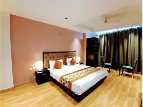 The Diamond Tree Hotel & Banquet - East Delhi - Image 3