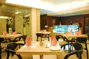 Hotel Daaysco Oley Allo - Image 5