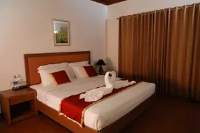 Pearlspot Hotel - Image 2