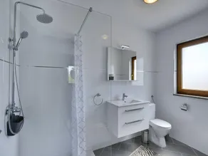 Villa in Pazin with Private Pool - Image 2